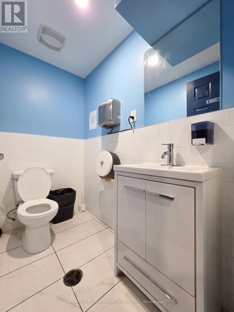 1027 Pape Avenue, Toronto, Ontario  M4K 3W1 - Photo 31 - E12735934