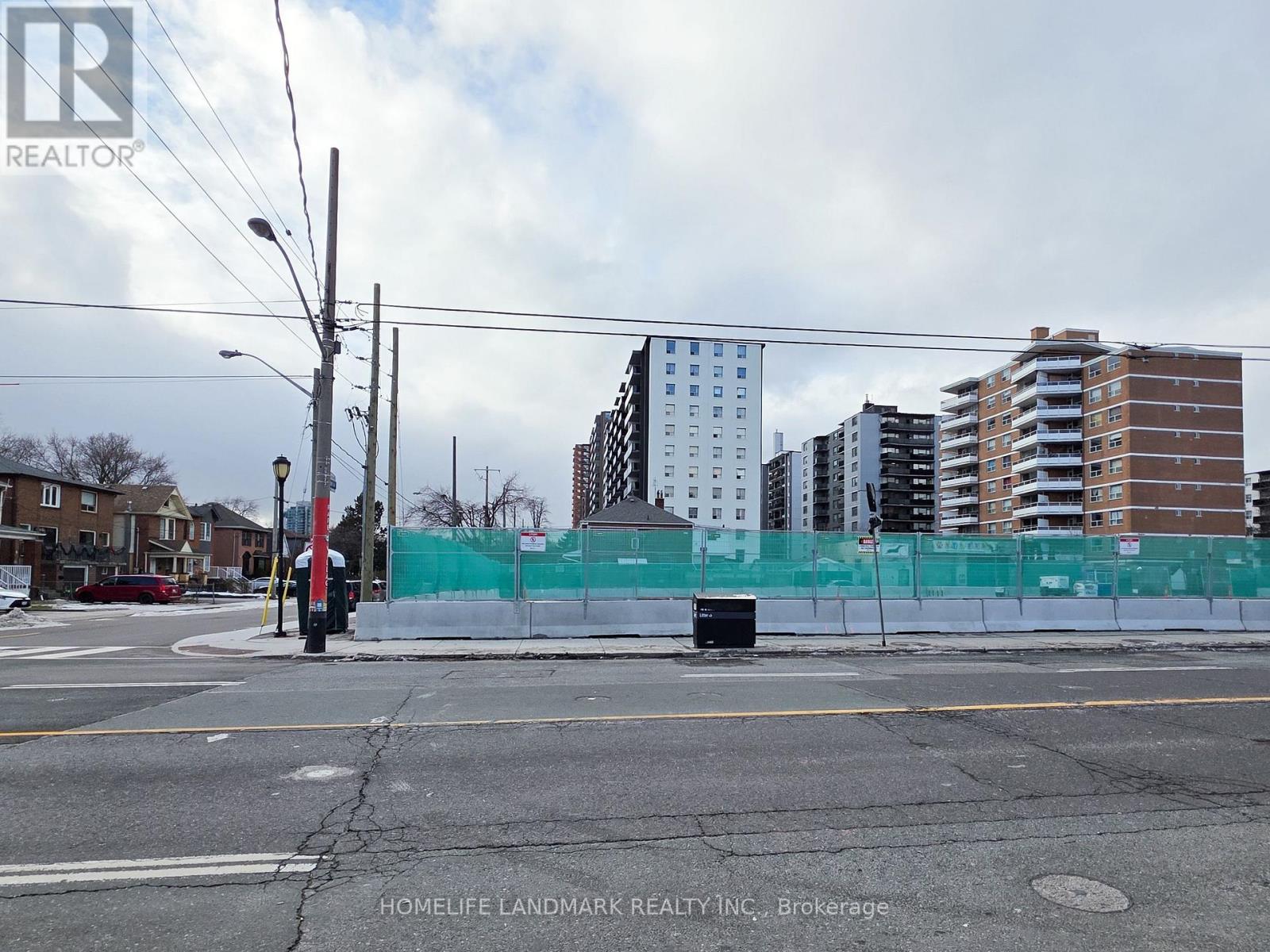 1027 Pape Avenue, Toronto, Ontario  M4K 3W1 - Photo 43 - E12735934