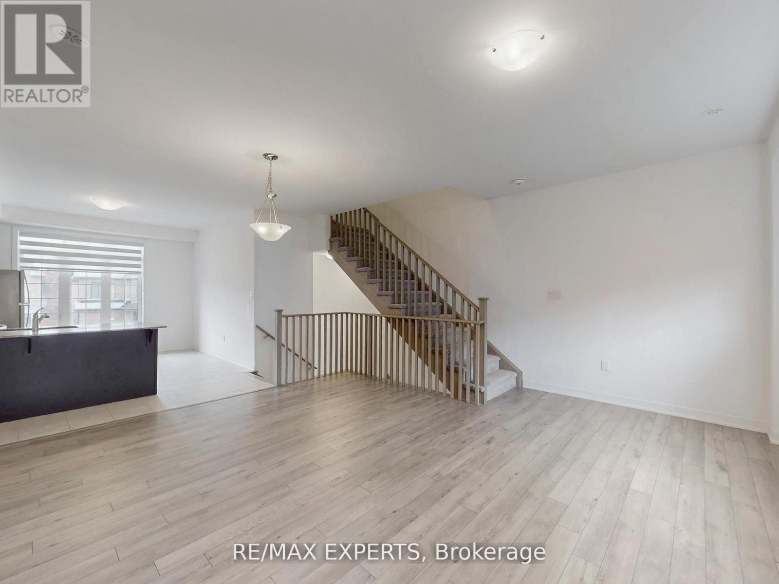 19 Frank Lloyd Wright Street, Whitby, Ontario  L1N 0N9 - Photo 8 - E12735936