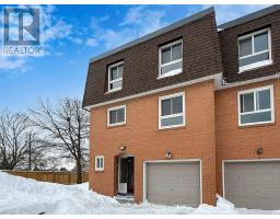 #23 - 90 CROCKAMHILL DRIVE, Toronto, Ontario