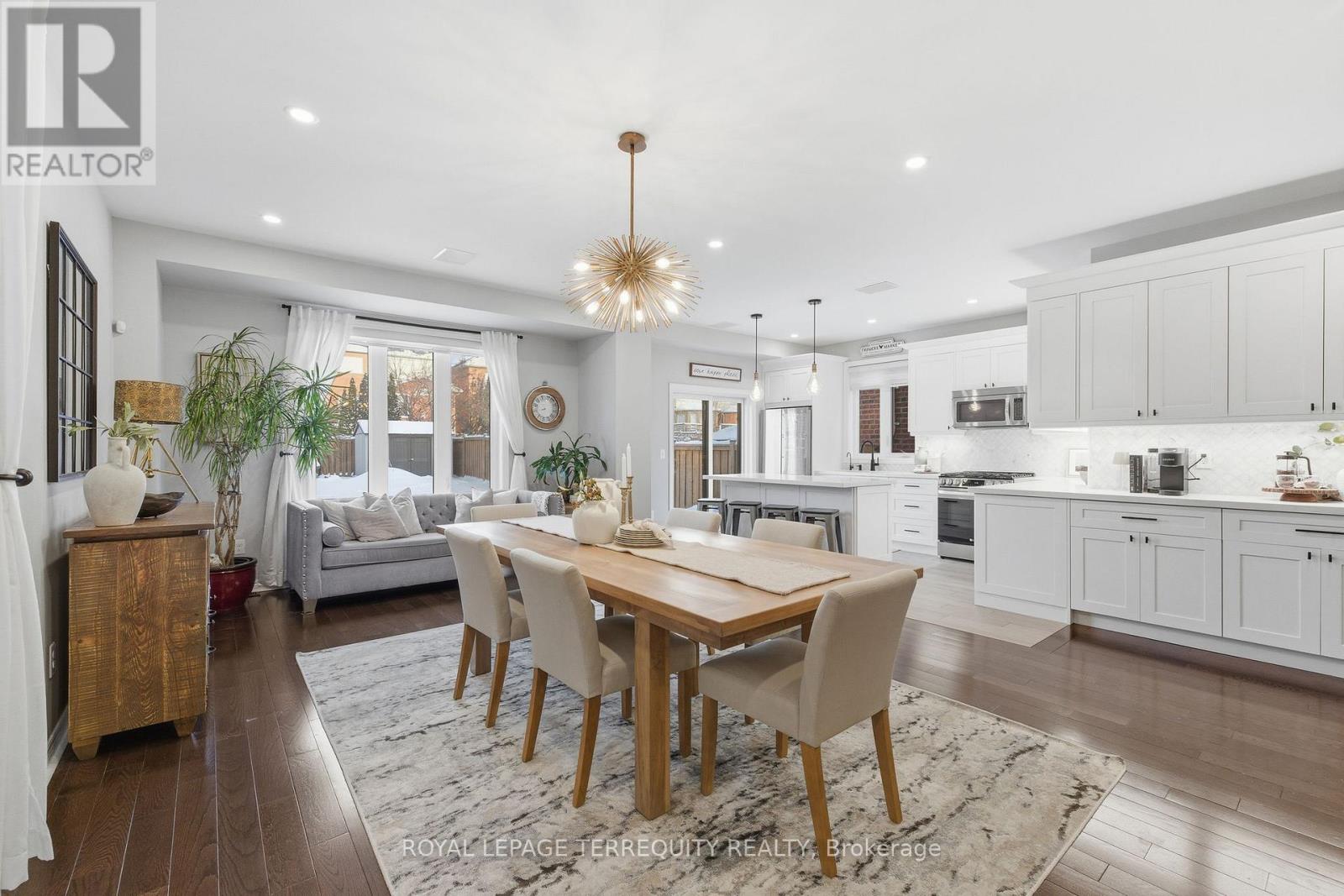 146 Underwood Drive, Whitby, Ontario  L1M 0K9 - Photo 12 - E12736030