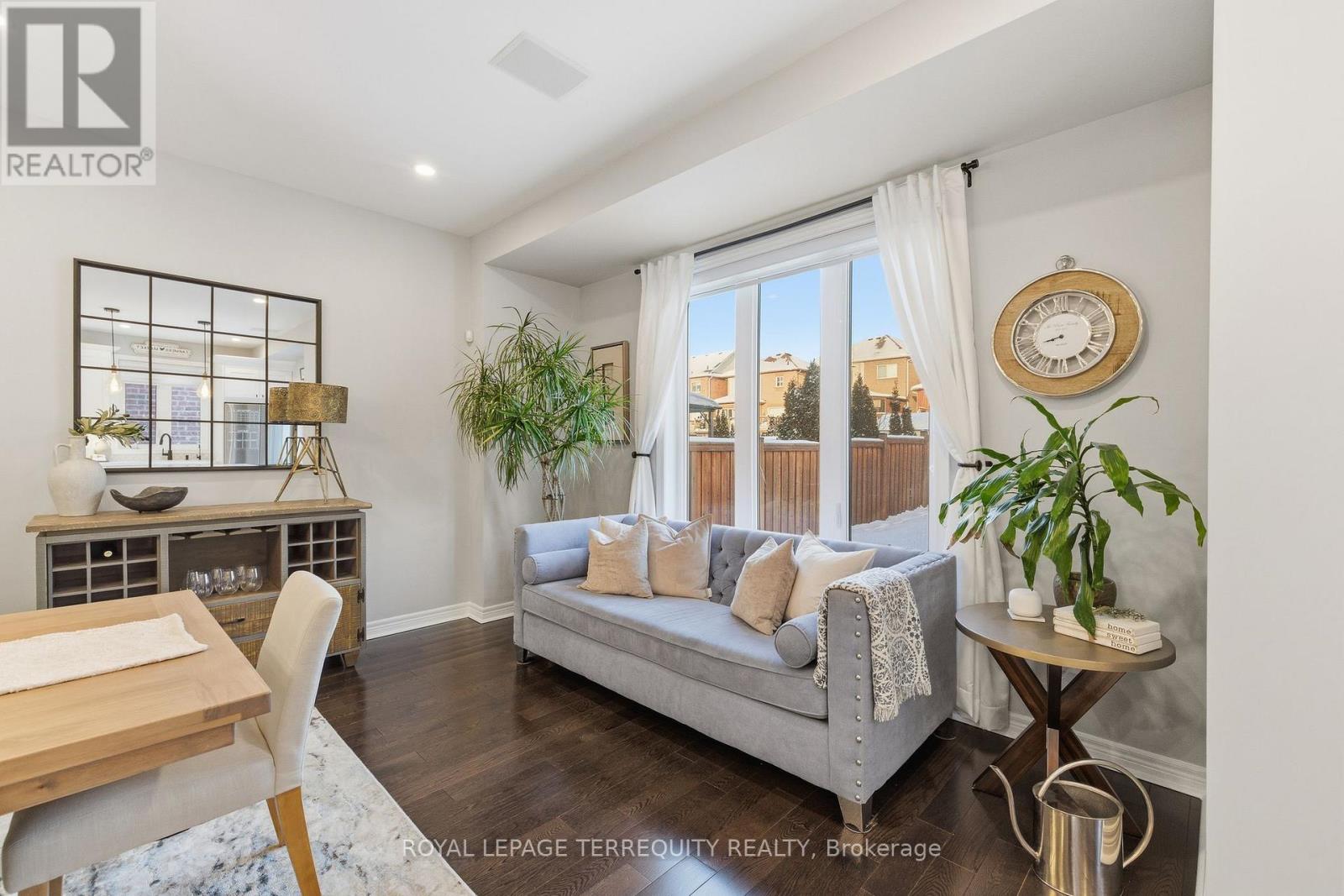 146 Underwood Drive, Whitby, Ontario  L1M 0K9 - Photo 14 - E12736030