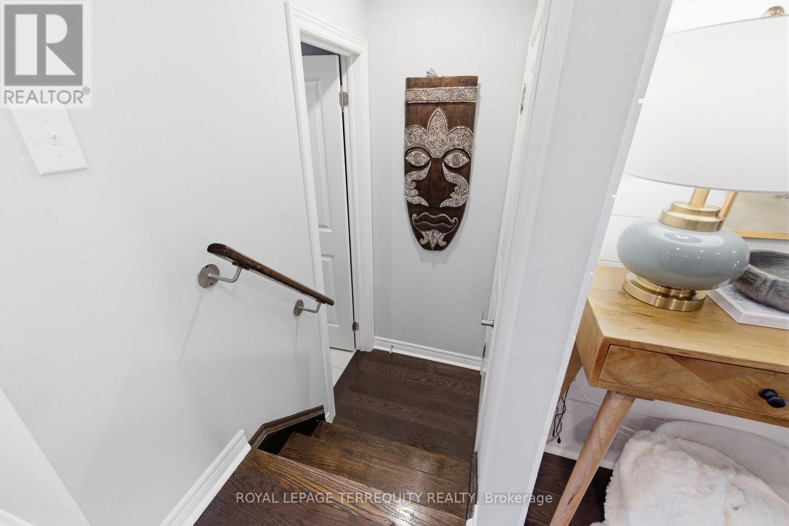 146 Underwood Drive, Whitby, Ontario  L1M 0K9 - Photo 18 - E12736030