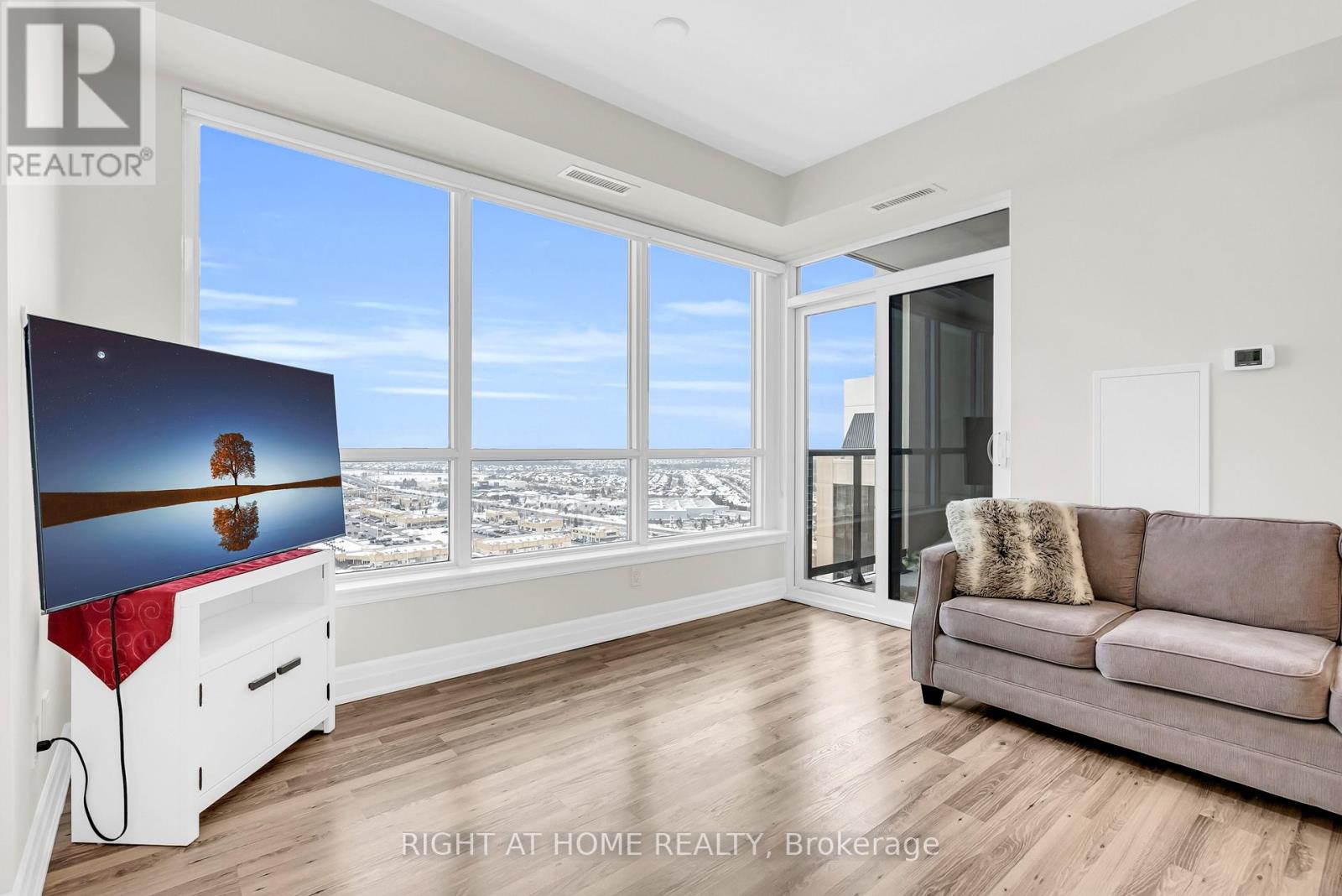 2309 - 9075 Jane Street, Vaughan, Ontario  L4K 0L7 - Photo 17 - N12735968