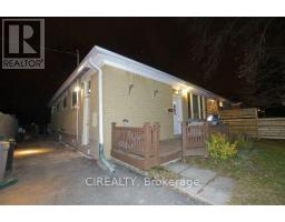 LOWER - 31 BAILEY CRESCENT, Aurora, Ontario