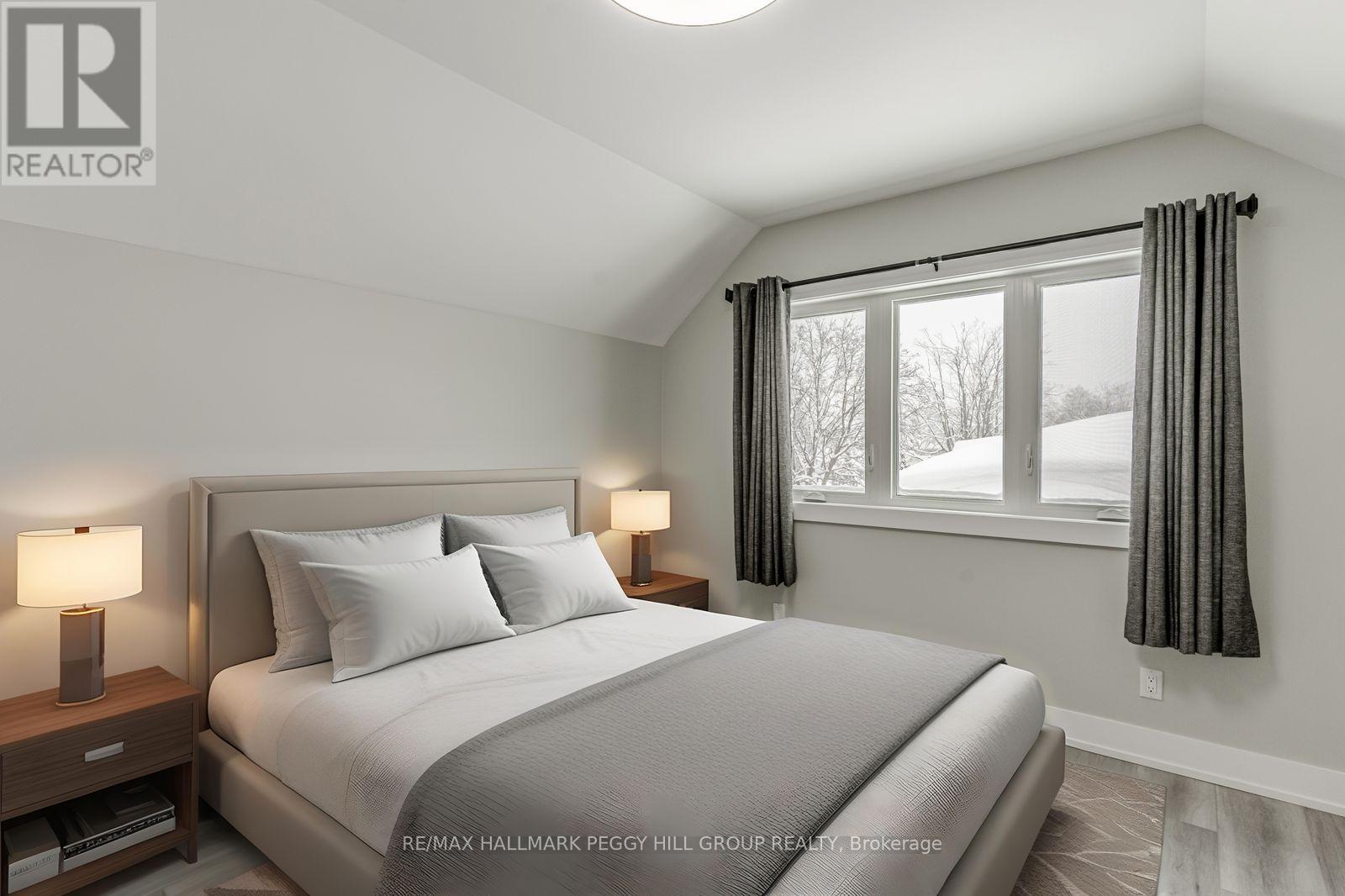 106 Brant Street W, Orillia, Ontario  L3V 3P1 - Photo 10 - S12735928