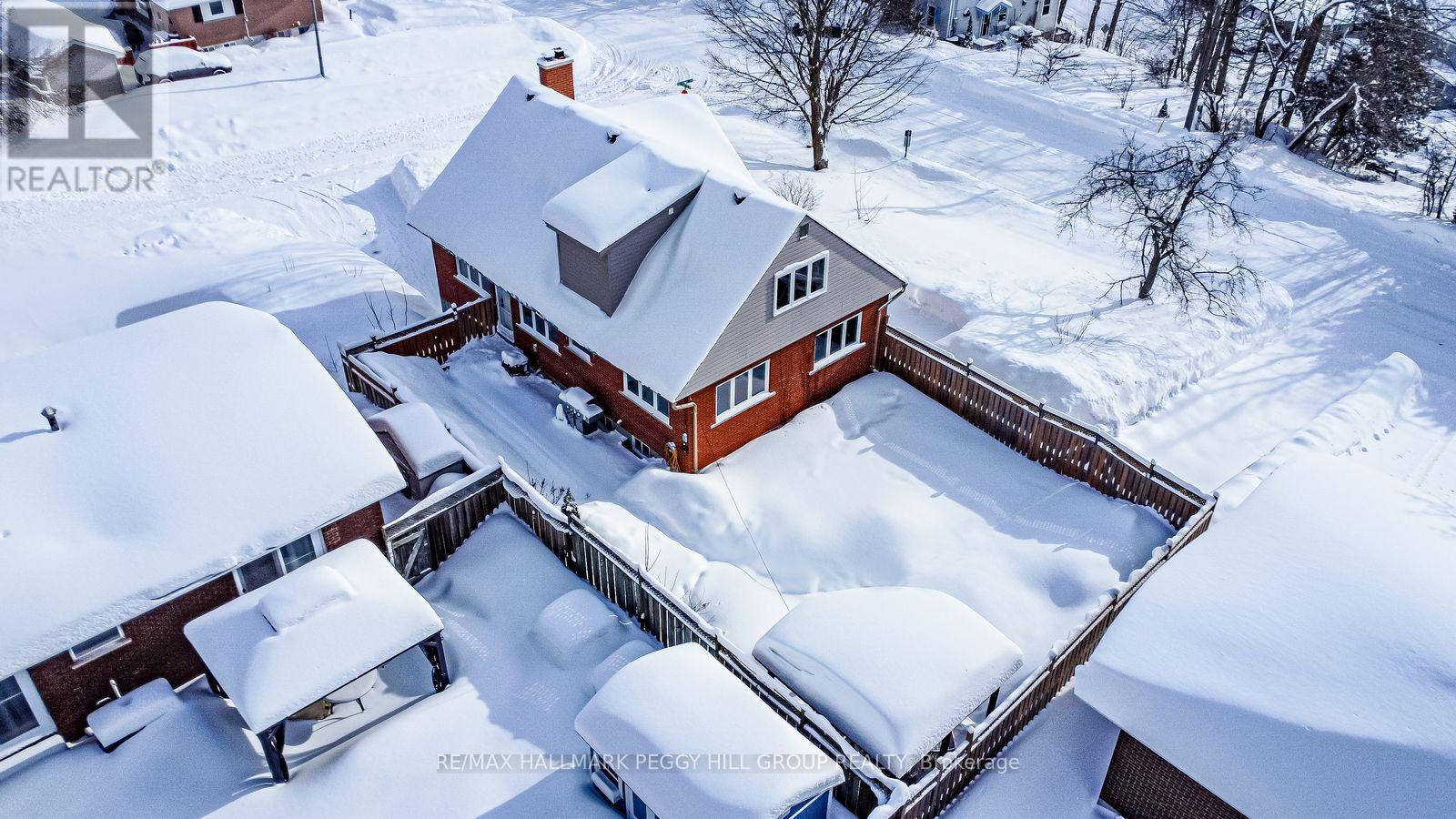 106 Brant Street W, Orillia, Ontario  L3V 3P1 - Photo 15 - S12735928