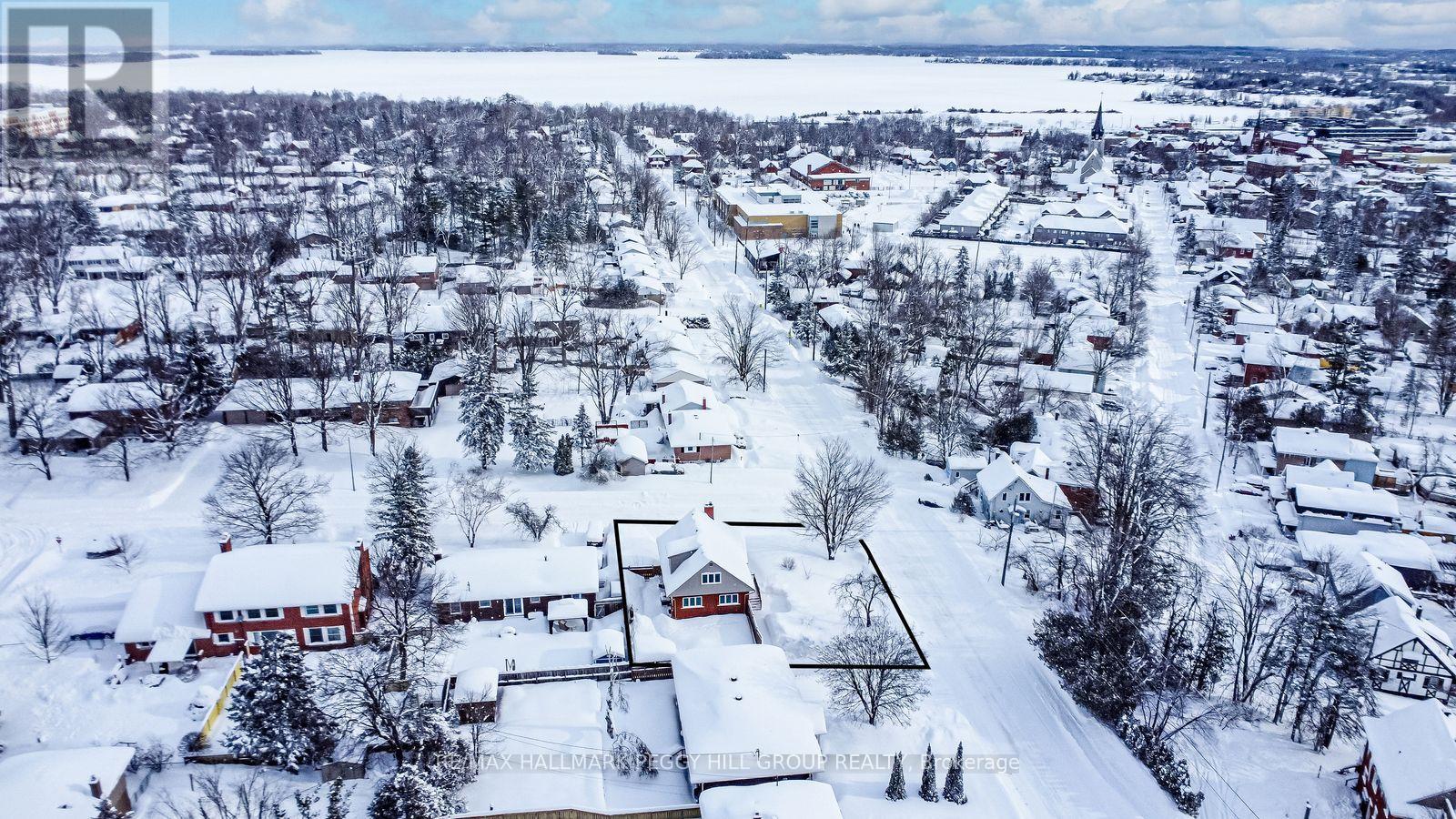 106 Brant Street W, Orillia, Ontario  L3V 3P1 - Photo 16 - S12735928