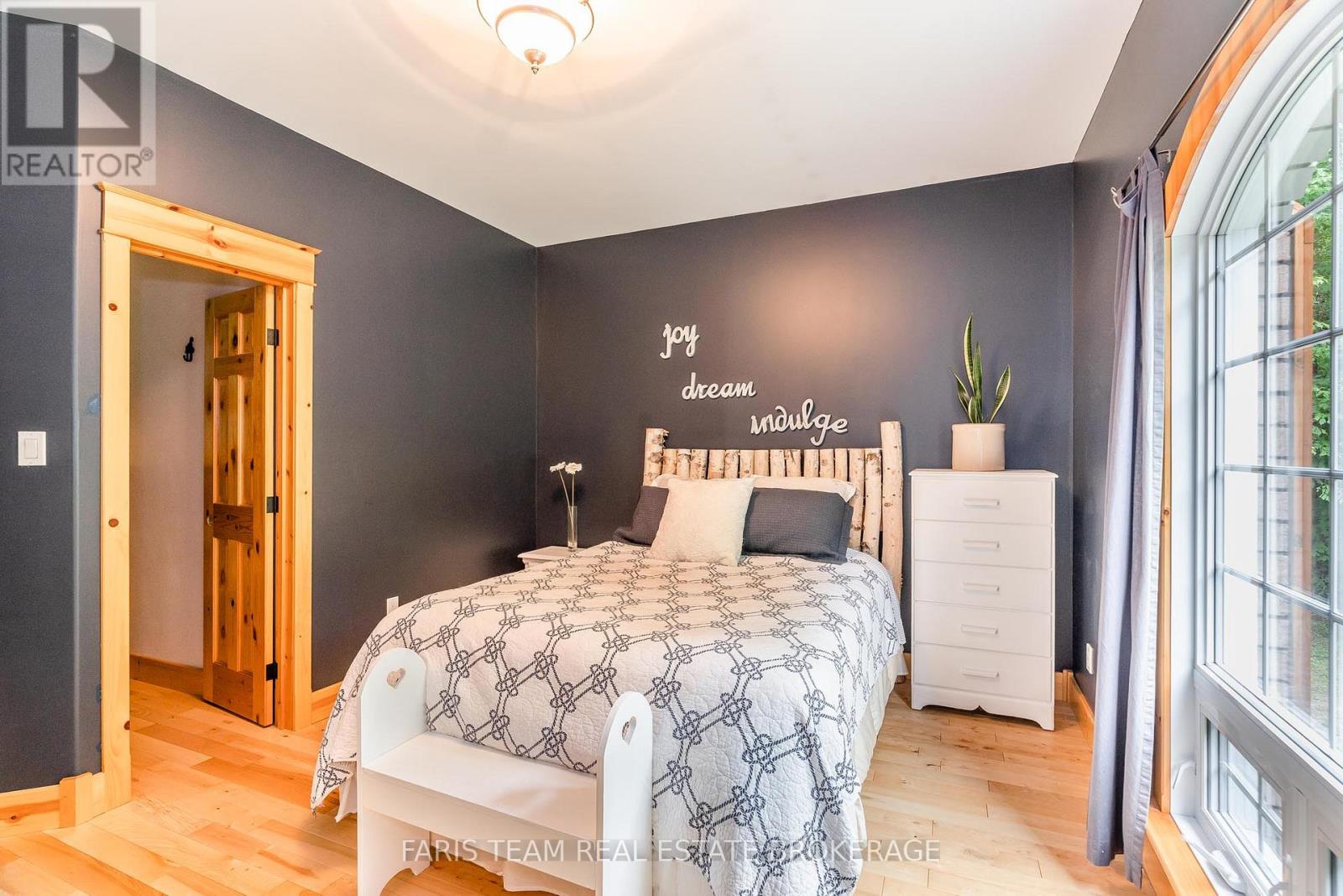 697 Lafontaine Road E, Tiny, Ontario  L9M 0S5 - Photo 18 - S12735938