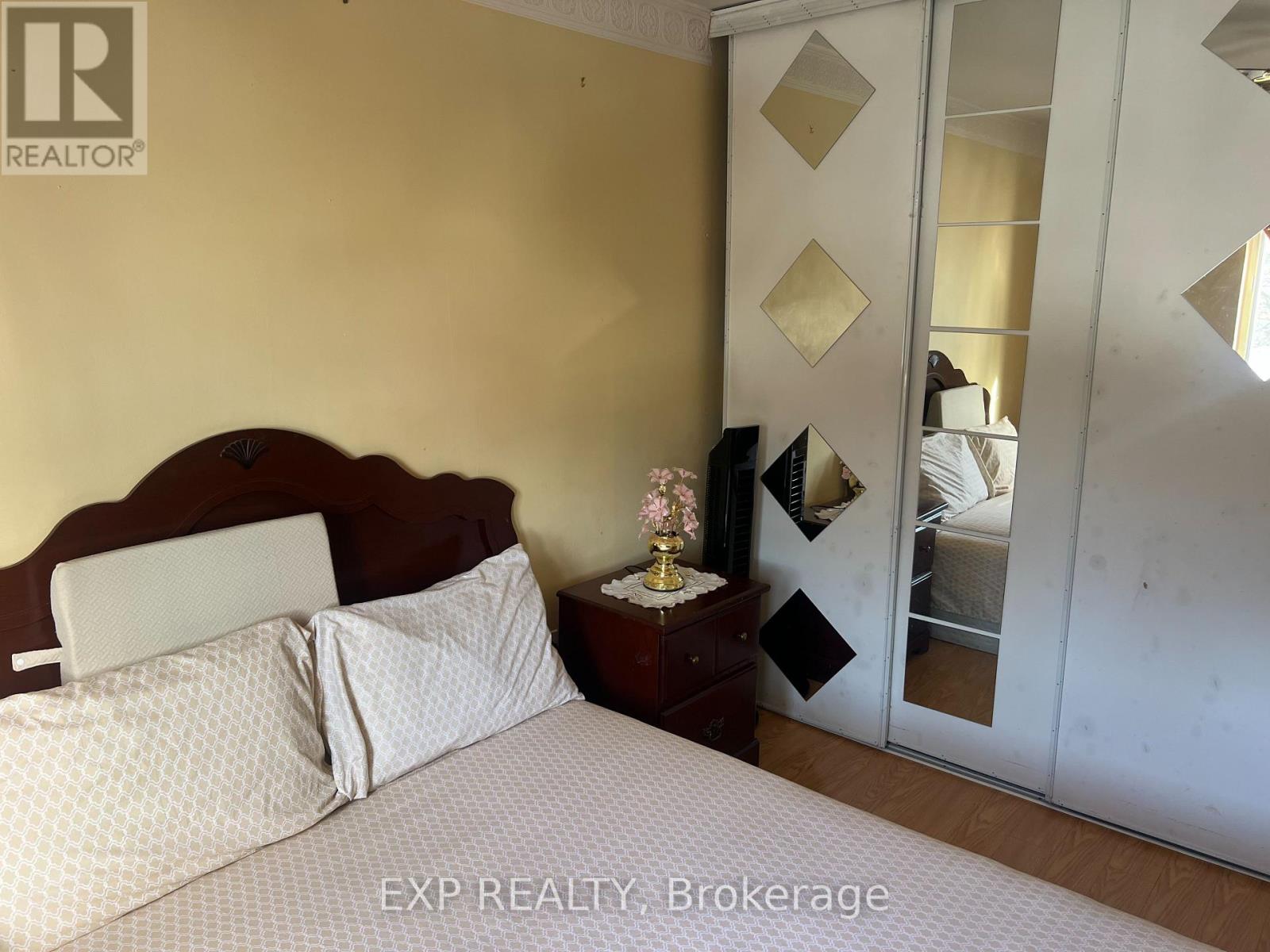 208 - 1660 Bloor Street, Mississauga, Ontario  L4X 1R9 - Photo 25 - W12734194