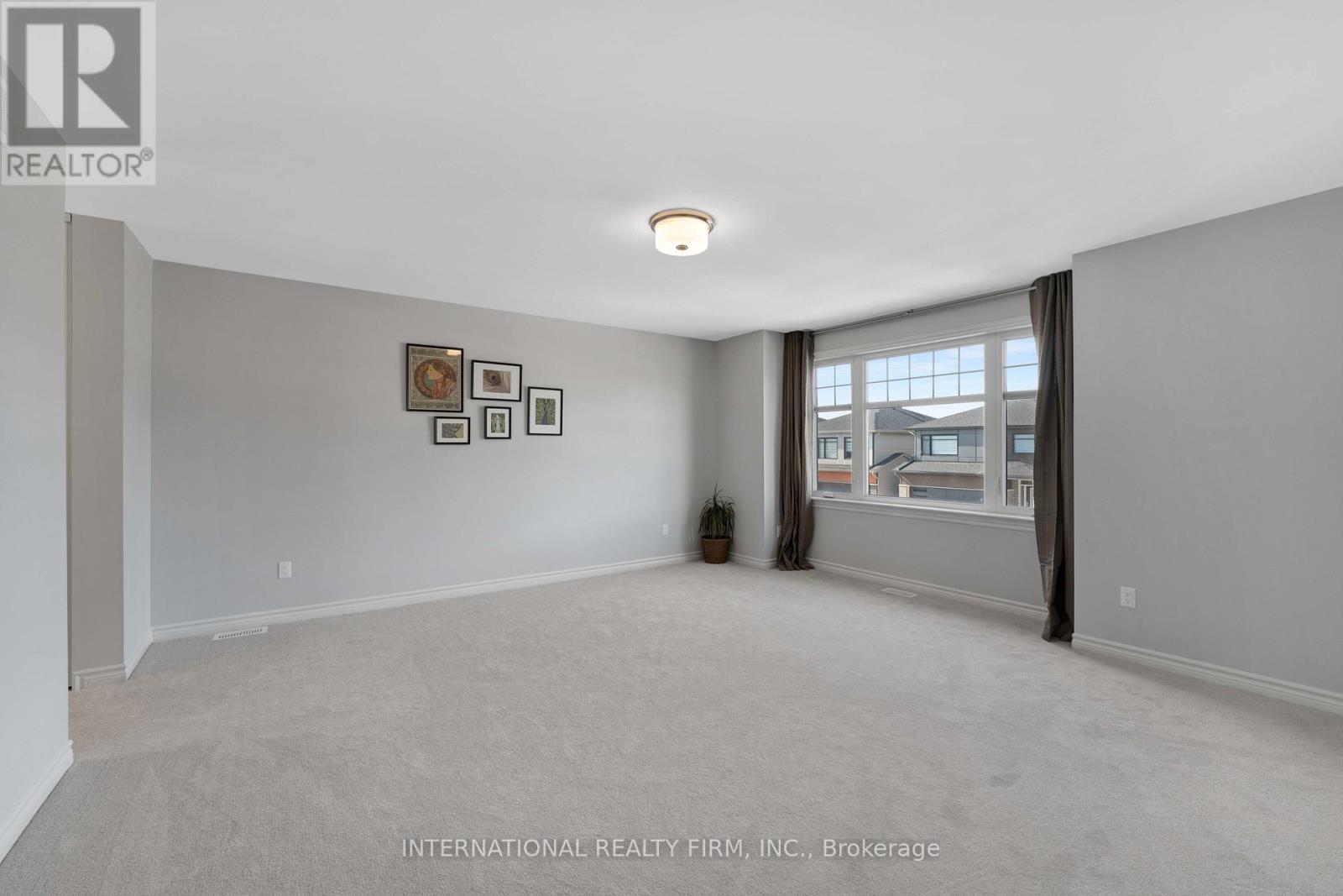 696 Moonflower Crescent, Ottawa, Ontario  K1T 0X8 - Photo 14 - X12657188