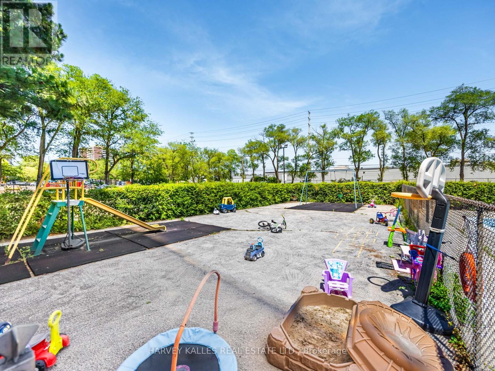 505 - 3065 Queen Frederica Drive, Mississauga, Ontario  L4Y 3A3 - Photo 27 - W12735970