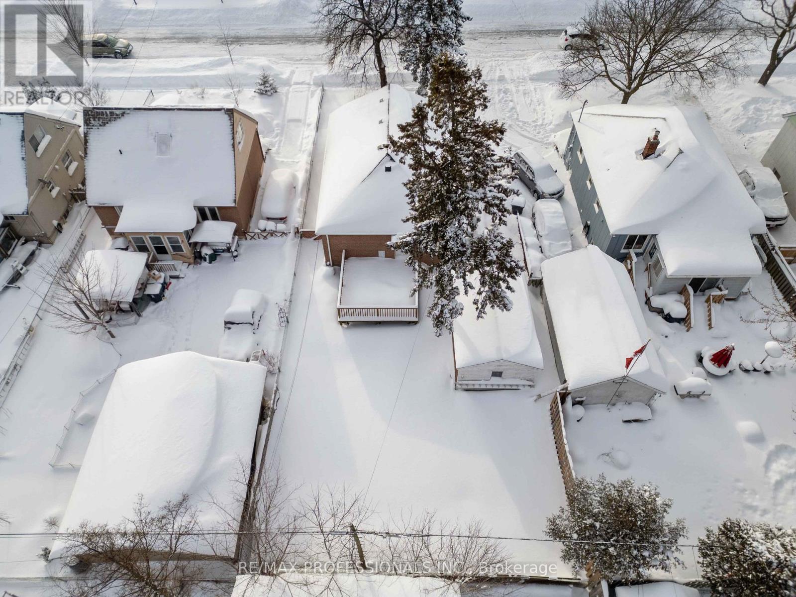 40 Allenby Avenue, Toronto, Ontario  M9W 1S6 - Photo 13 - W12735976