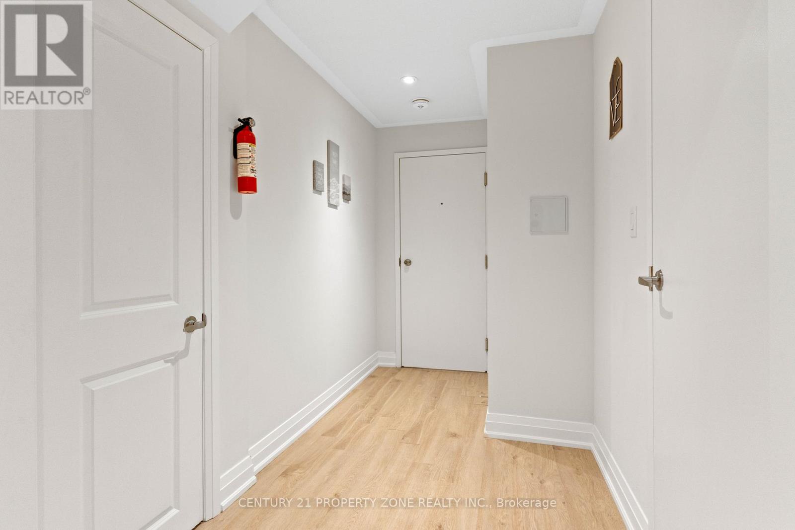 Bsmt - 22 Bermondsey Way, Brampton, Ontario  L6Y 0E4 - Photo 4 - W12736008