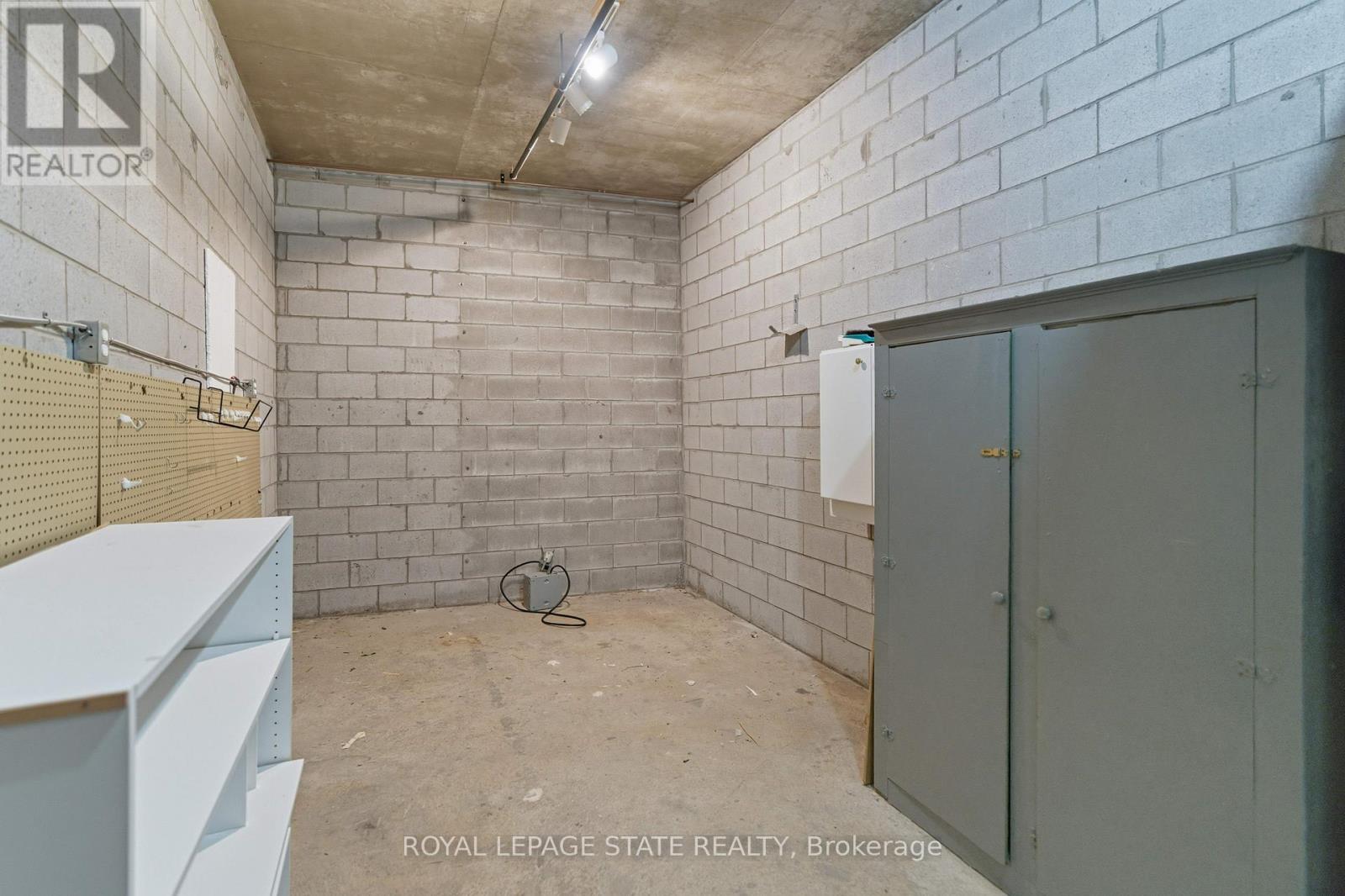 702 - 20 Berkley Street, Cambridge, Ontario  N1S 4S8 - Photo 40 - X12735940