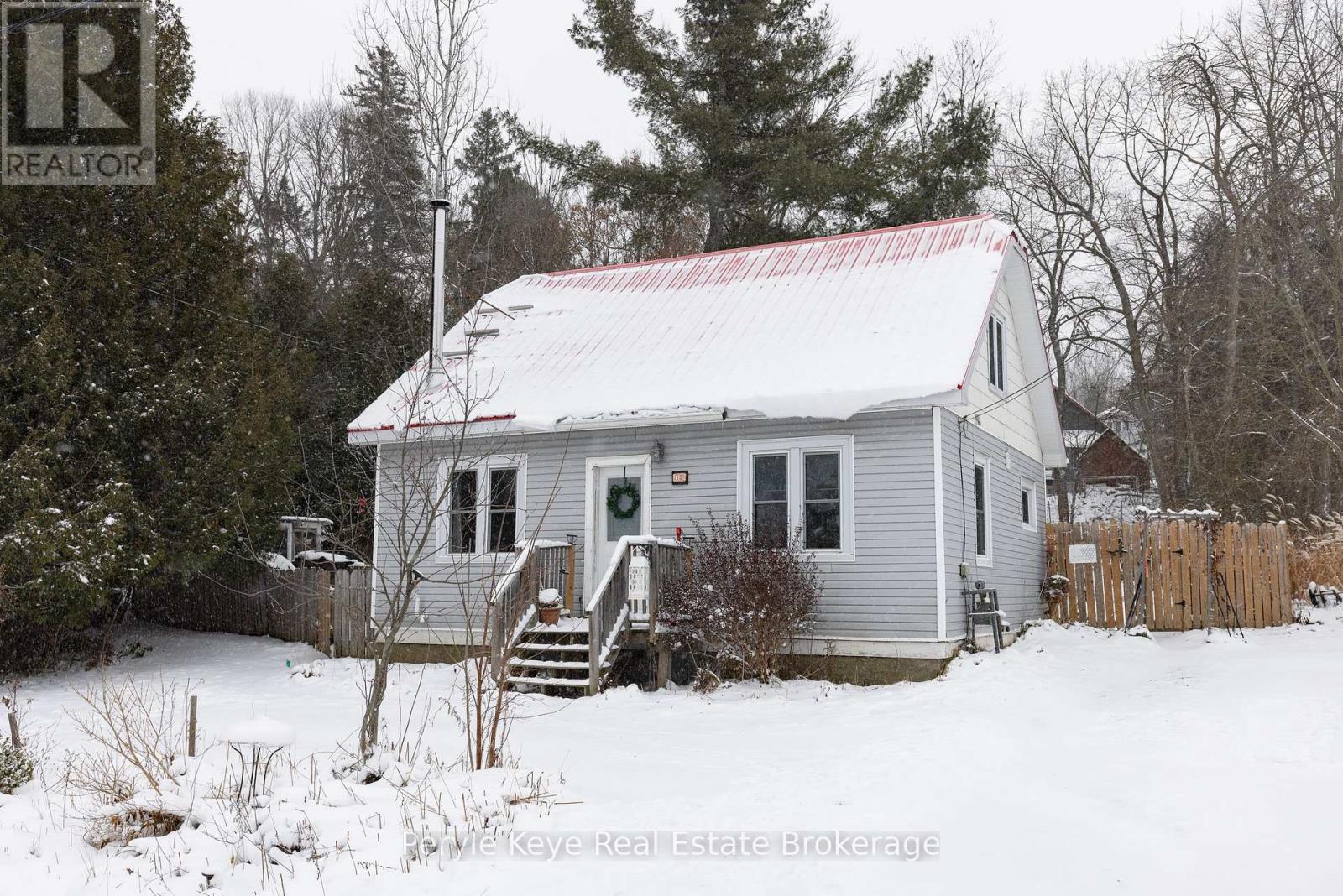 15 East Elliott Street, Huntsville, Ontario  P1H 1W8 - Photo 11 - X12589134