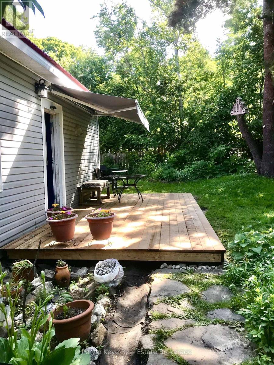 15 East Elliott Street, Huntsville, Ontario  P1H 1W8 - Photo 39 - X12589134