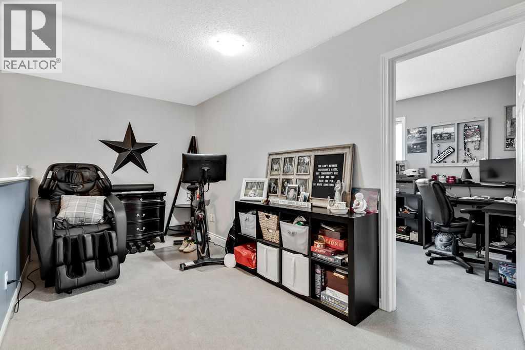 155 Cimarron Grove Circle, Okotoks, Alberta  T1S 2M1 - Photo 18 - A2274025