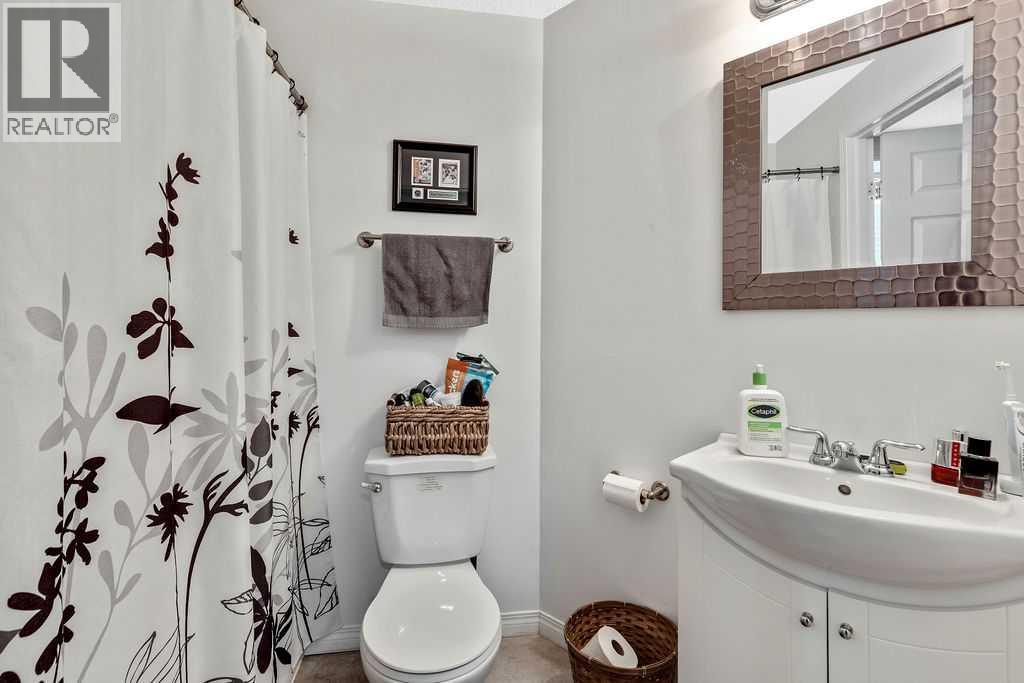 155 Cimarron Grove Circle, Okotoks, Alberta  T1S 2M1 - Photo 28 - A2274025