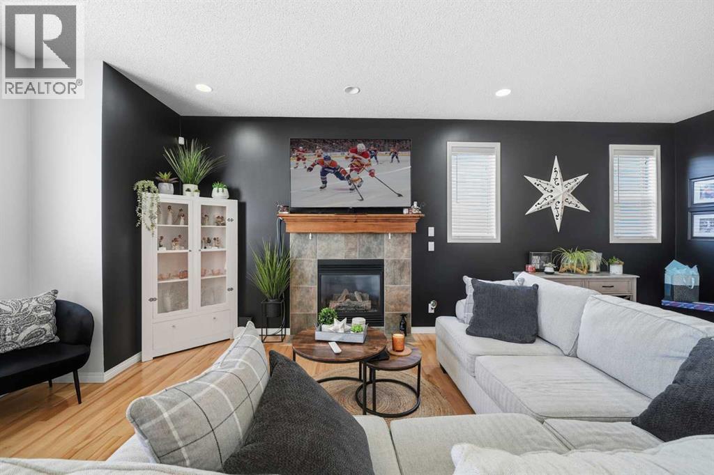 155 Cimarron Grove Circle, Okotoks, Alberta  T1S 2M1 - Photo 7 - A2274025