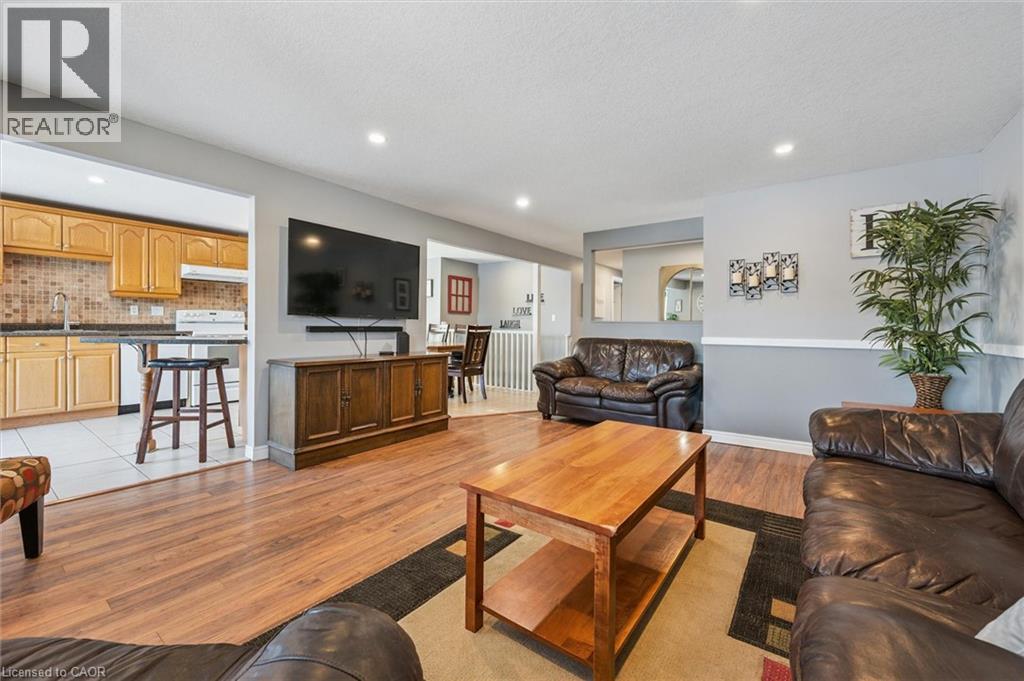 98 Peachtree Crescent, Cambridge, Ontario  N1S 4W3 - Photo 10 - 40800879