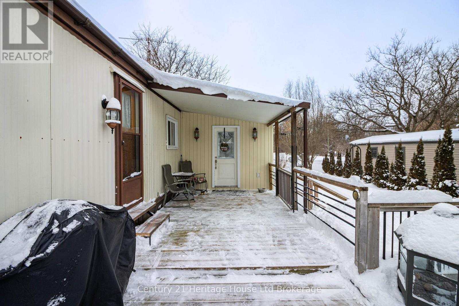 4 Tropicana Cres - 596101 Highway 59, East Zorra-Tavistock, Ontario  N4S 7W1 - Photo 3 - X12736060