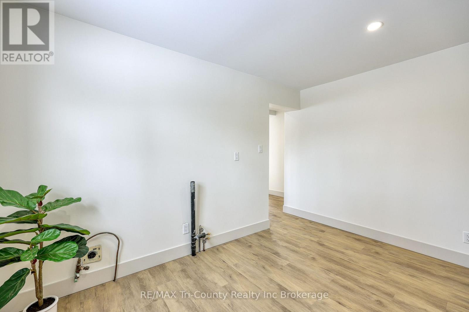 50307 Talbot Line, Malahide, Ontario  N5H 2R1 - Photo 21 - X12736204