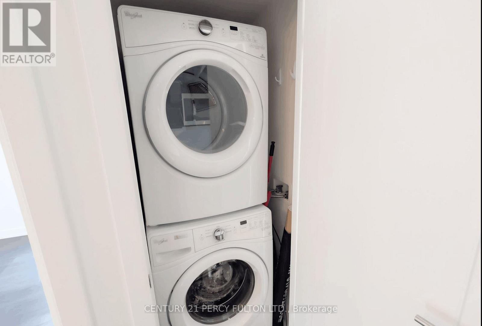 1210 - 10 York Street, Toronto, Ontario  M5J 0E1 - Photo 11 - C12735584