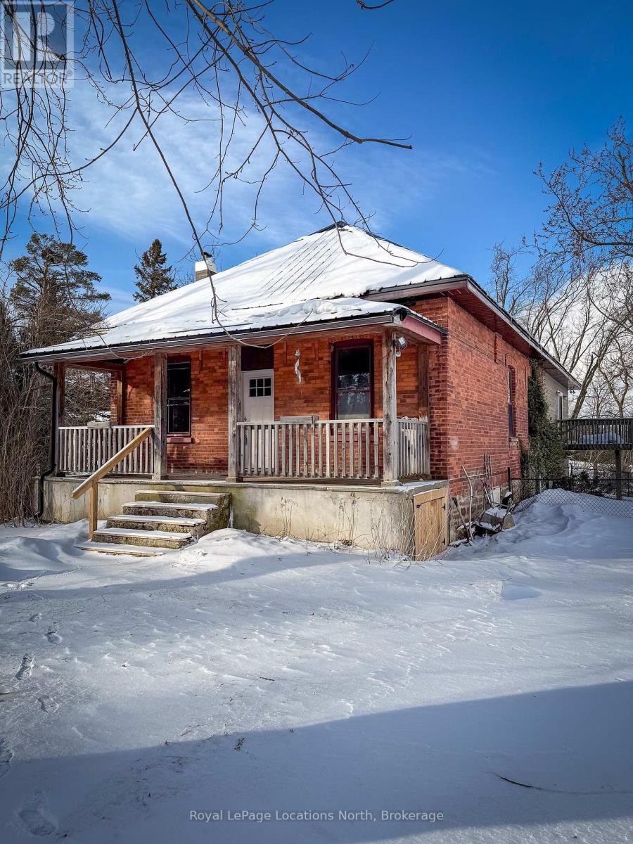 9038 COUNTY RD 91 ROAD, Clearview, Ontario