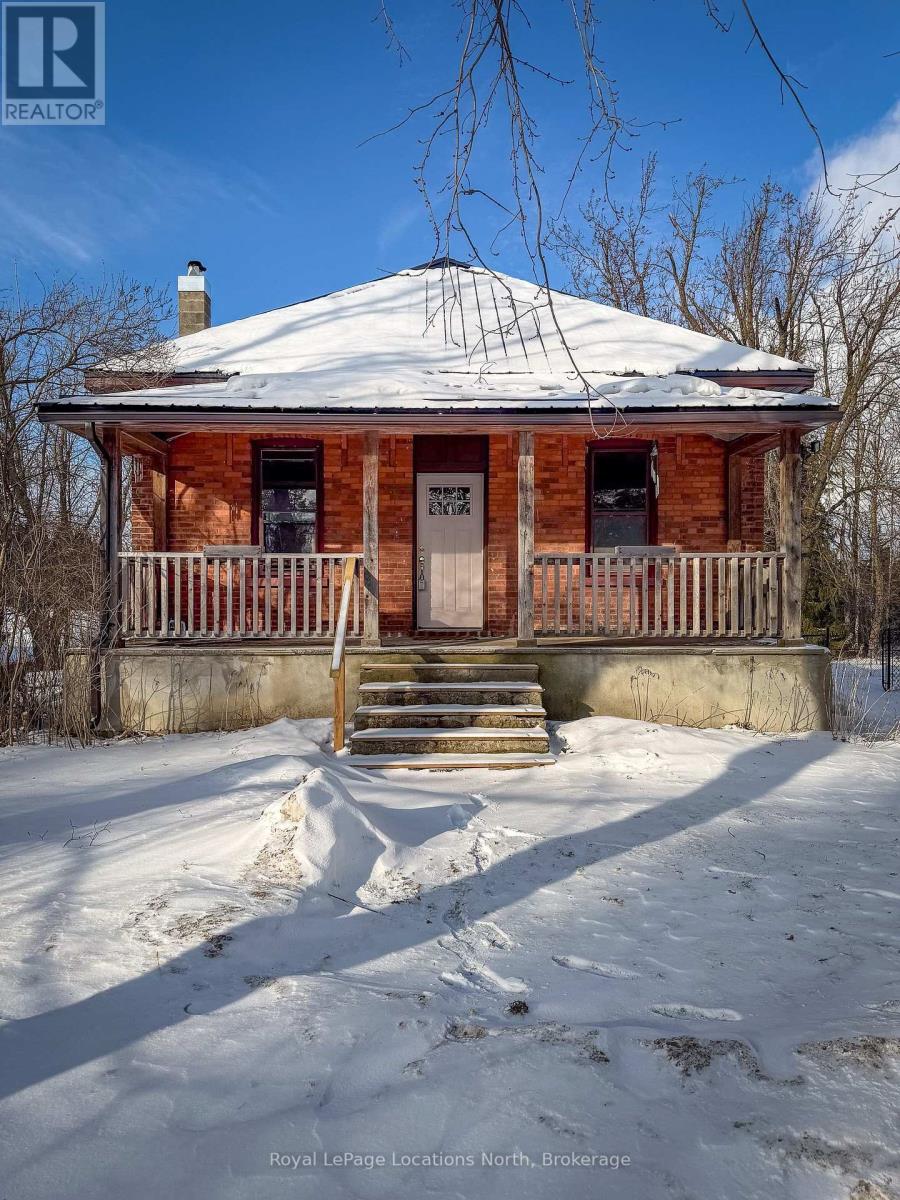 9038 County Rd 91 Road, Clearview, Ontario  L0M 1H0 - Photo 2 - S12736118