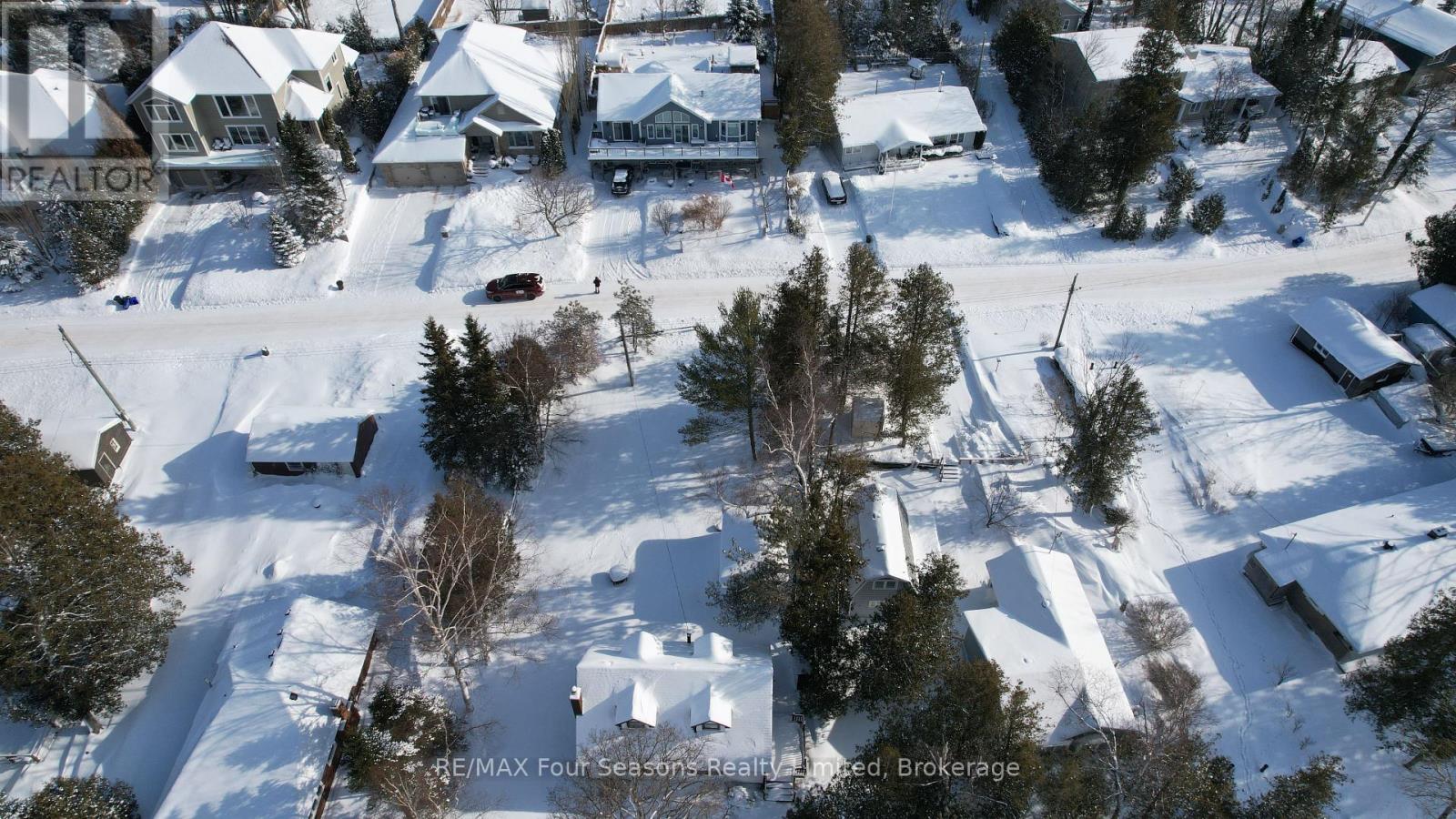 26 Fenton Drive, Saugeen Shores, Ontario  N0H 2C6 - Photo 10 - X12736144