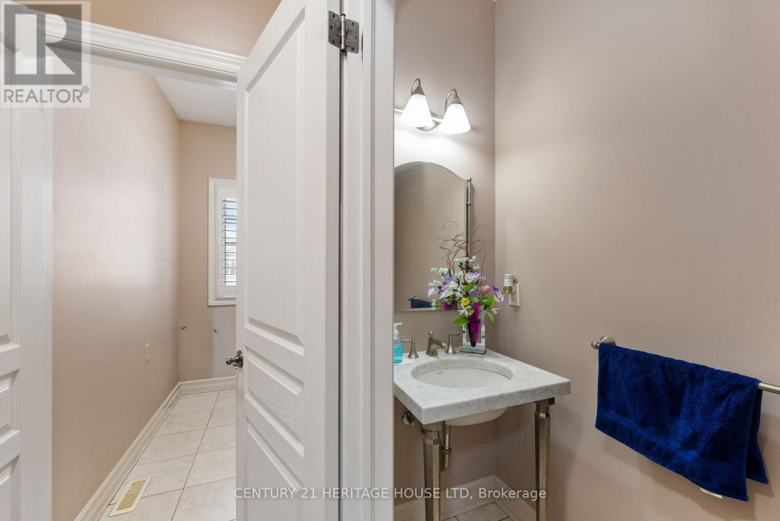 7 Edwin Drive Nw, London South, Ontario  N6C 6A7 - Photo 16 - X12736050