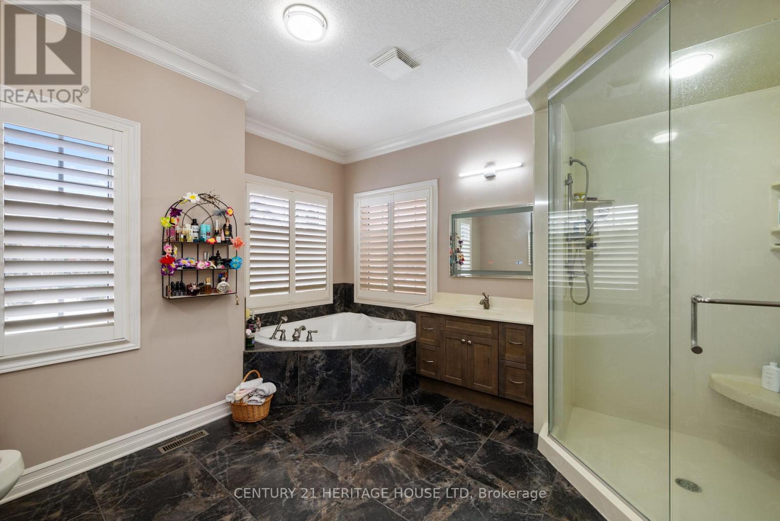 7 Edwin Drive Nw, London South, Ontario  N6C 6A7 - Photo 20 - X12736050