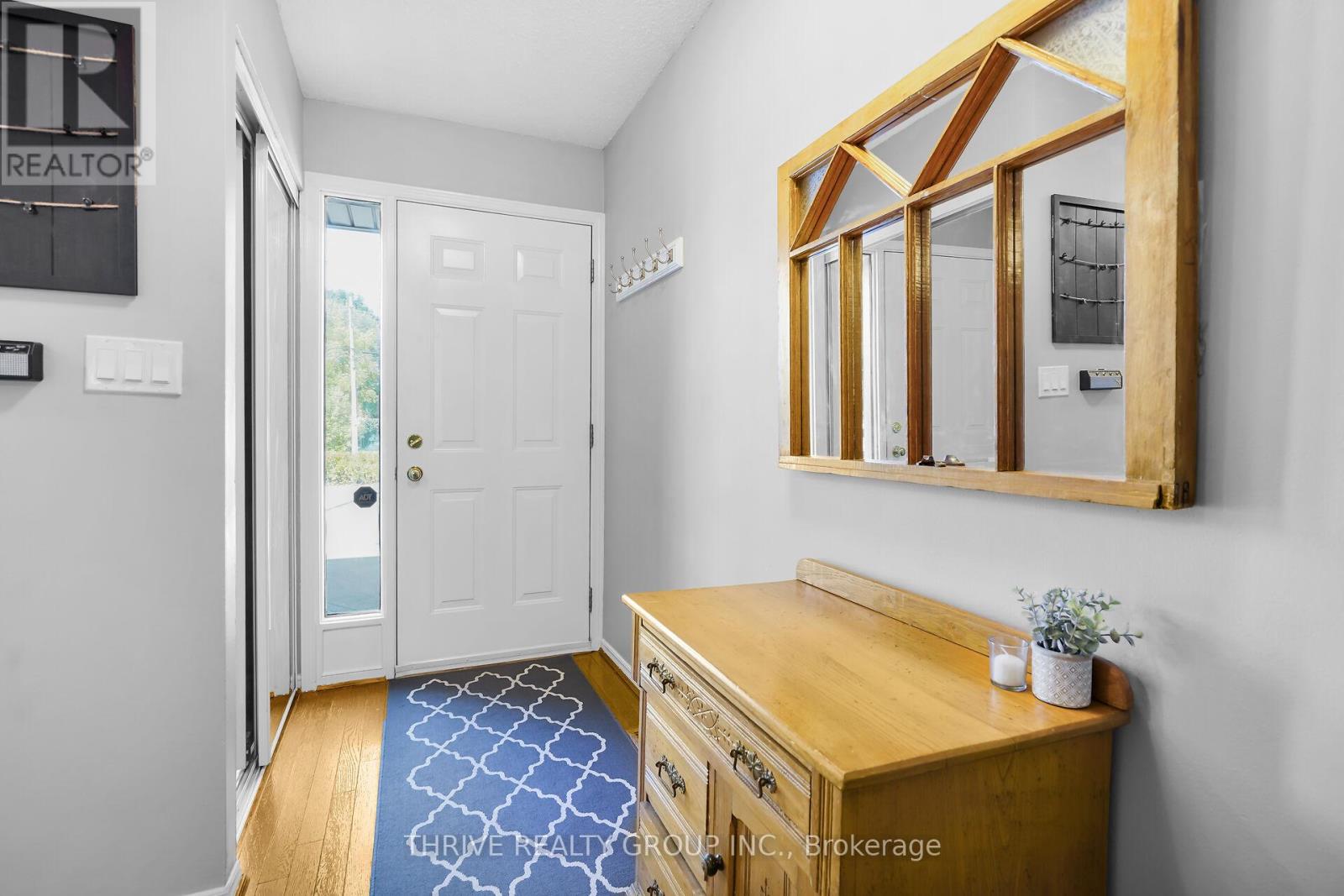 10 - 215 Commissioners Road W, London South, Ontario  N6J 1X9 - Photo 3 - X12736116