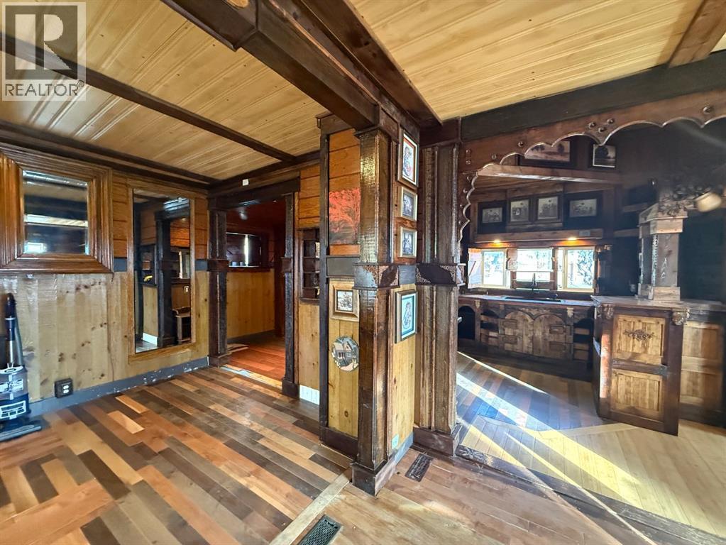 513 19 Street N, Lethbridge, Alberta  T1H 3K6 - Photo 3 - A2275603