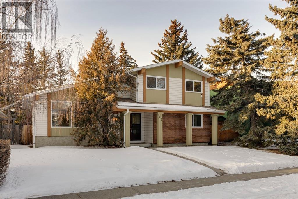 219 Silvercreek Close Nw, Calgary, Alberta  T3B 4G4 - Photo 38 - A2278010