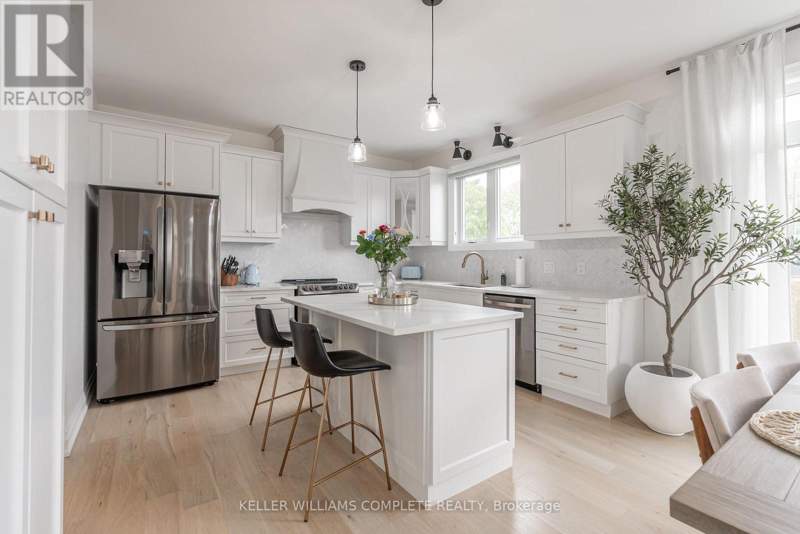 619 Brian Street, Fort Erie, Ontario  L2A 6W1 - Photo 13 - X12736122