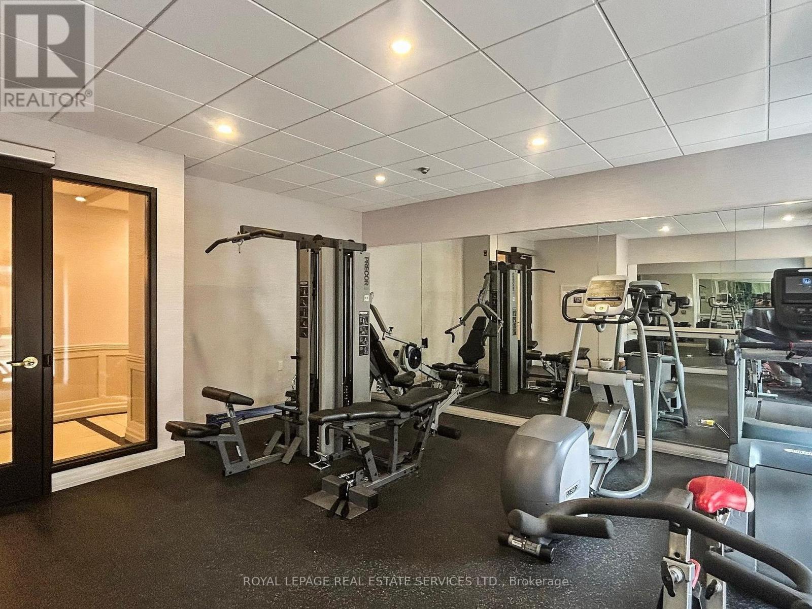 303 - 1 Deer Park Crescent, Toronto, Ontario  M4V 3C4 - Photo 27 - C12736110