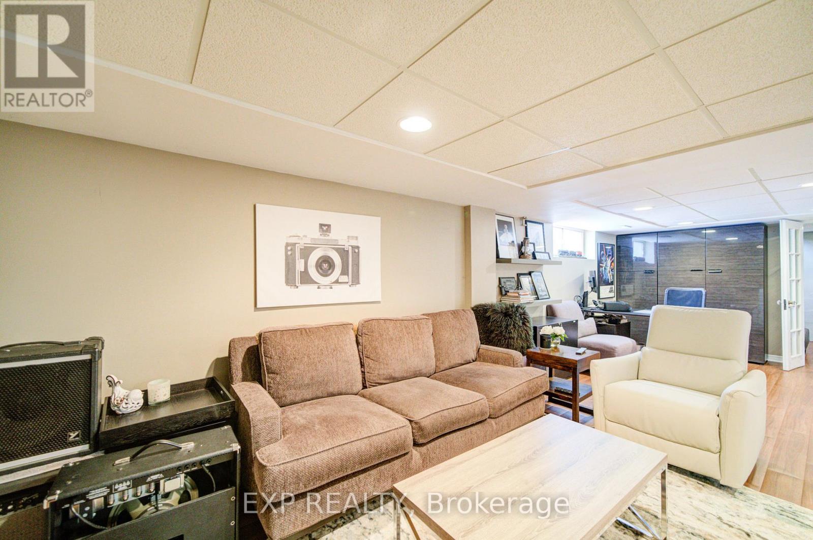 47 Brenda Crescent, Toronto, Ontario  M1K 3C5 - Photo 34 - E12736124