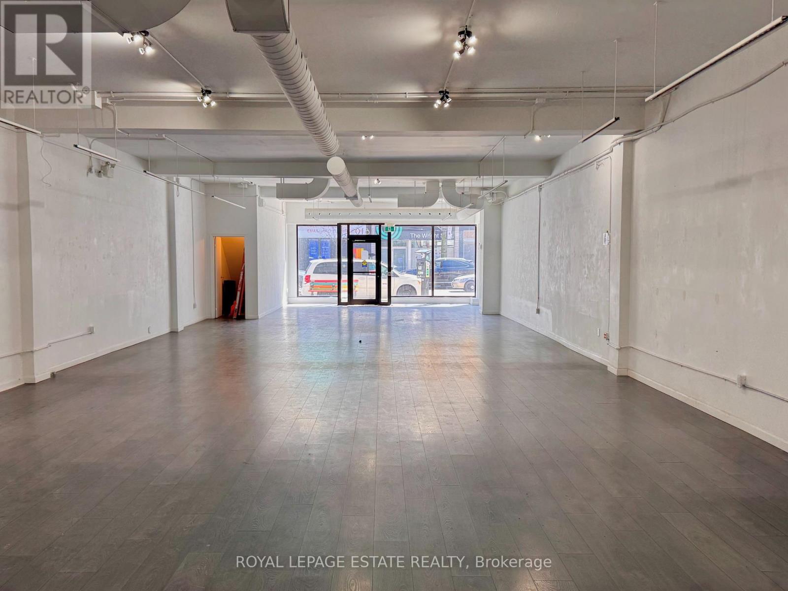 Main Floor - 1610 Gerrard Street E, Toronto, Ontario  M4L 2A5 - Photo 2 - E12736126