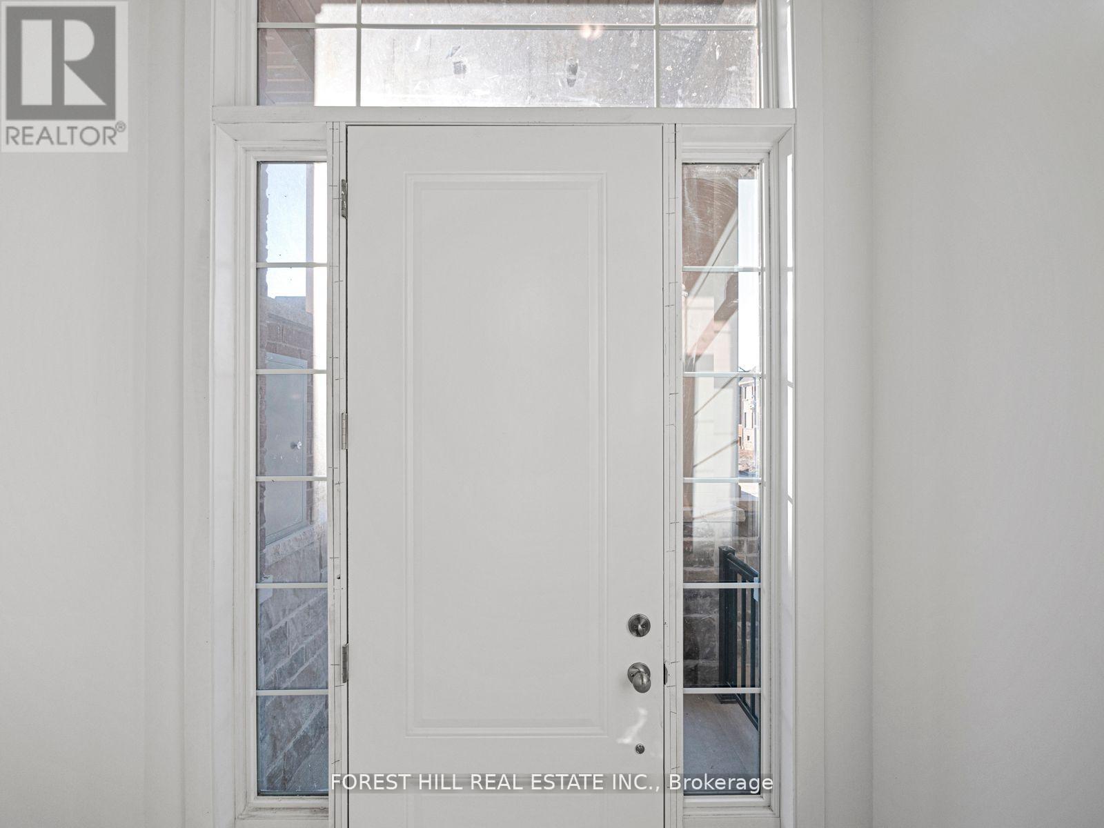 5 Elkington Crescent, Whitby, Ontario  L1P 0L7 - Photo 2 - E12736156