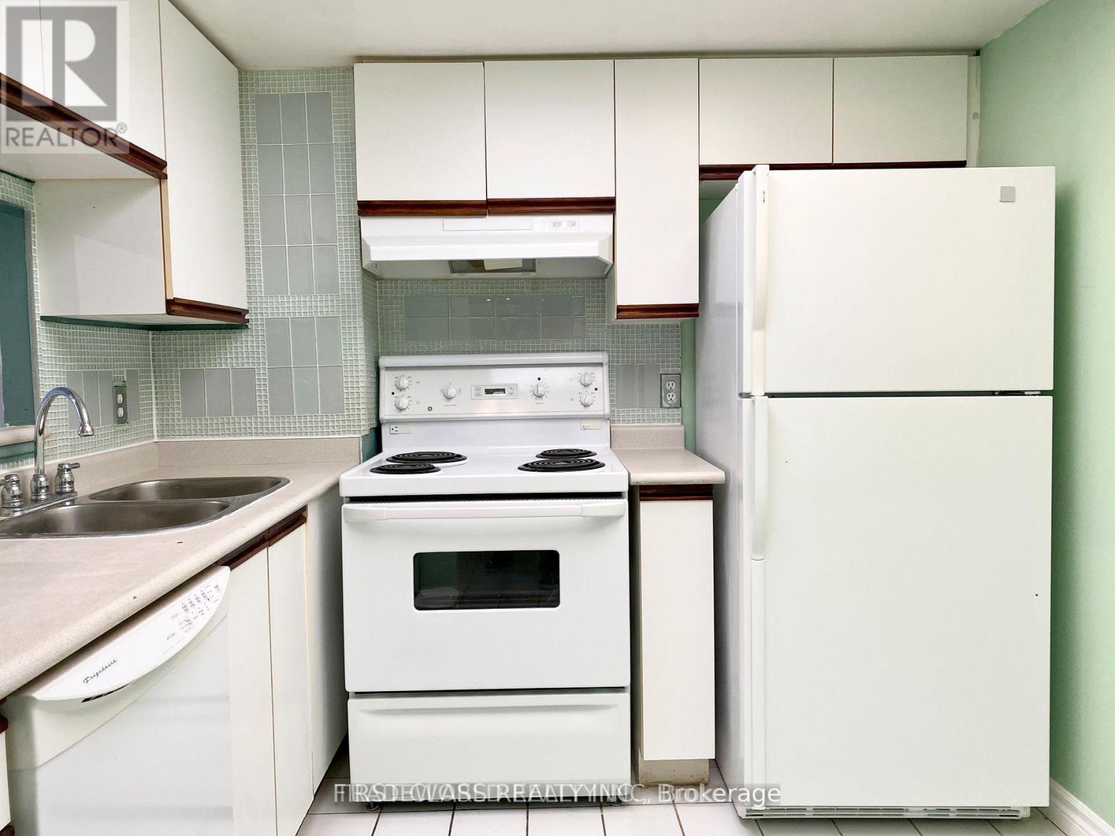 911 - 1470 Midland Avenue, Toronto, Ontario  M1P 4Z4 - Photo 10 - E12736186