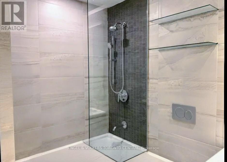 2503 - 81 Wellesley Street E, Toronto, Ontario  M4Y 0C5 - Photo 5 - C12709634