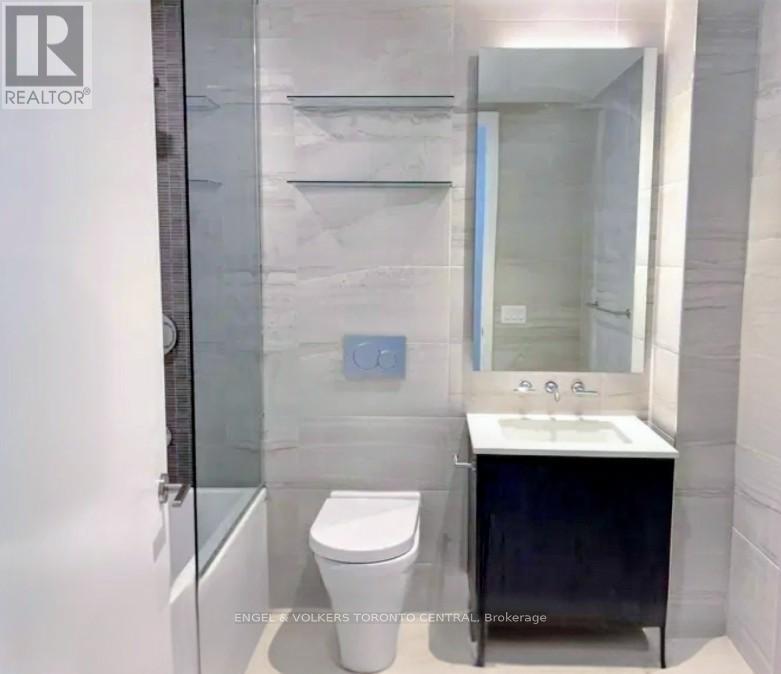 2503 - 81 Wellesley Street E, Toronto, Ontario  M4Y 0C5 - Photo 4 - C12709634