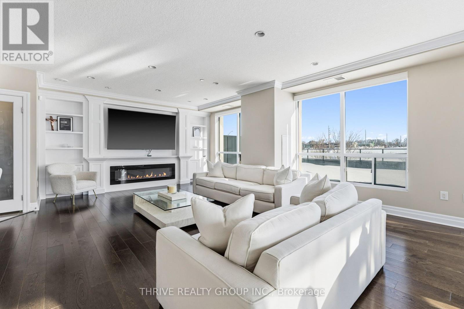 Photo 15 of 50 for 205 - 240 Villagewalk Boulevard