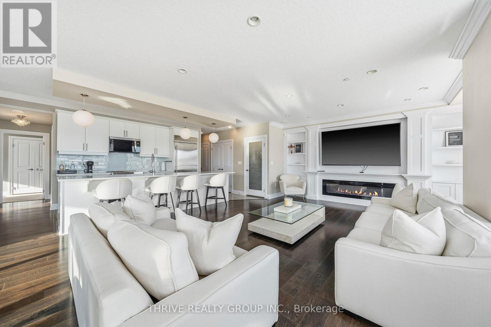 Photo 18 of 50 for 205 - 240 Villagewalk Boulevard