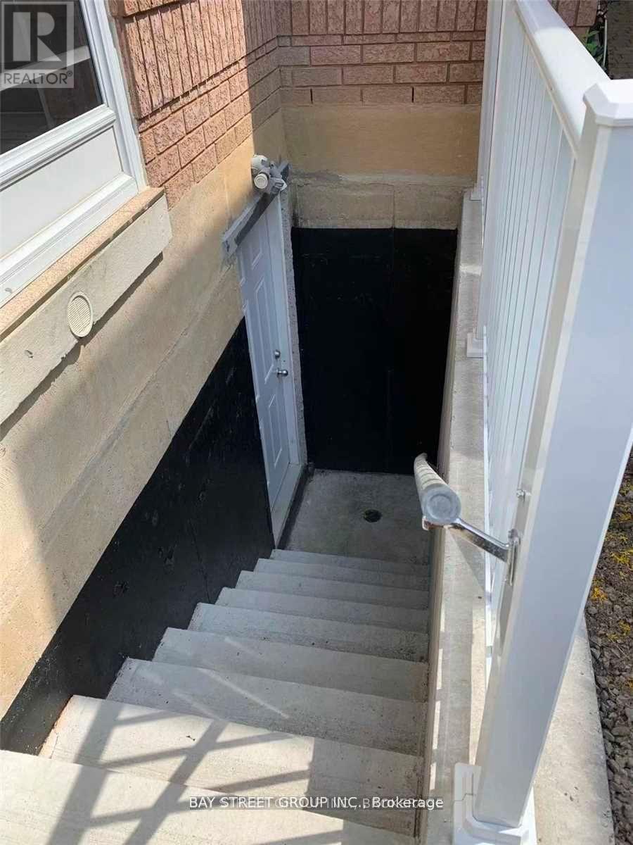 Bsmt - 55 Fortune Crescent, Richmond Hill, Ontario  L4S 1T5 - Photo 2 - N12736038