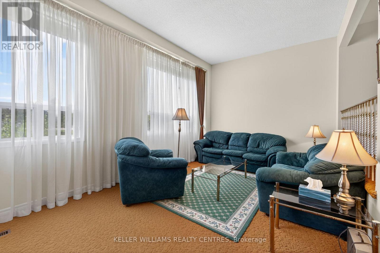 100 Poplar Crescent, Aurora, Ontario  L4G 3L3 - Photo 18 - N12736148