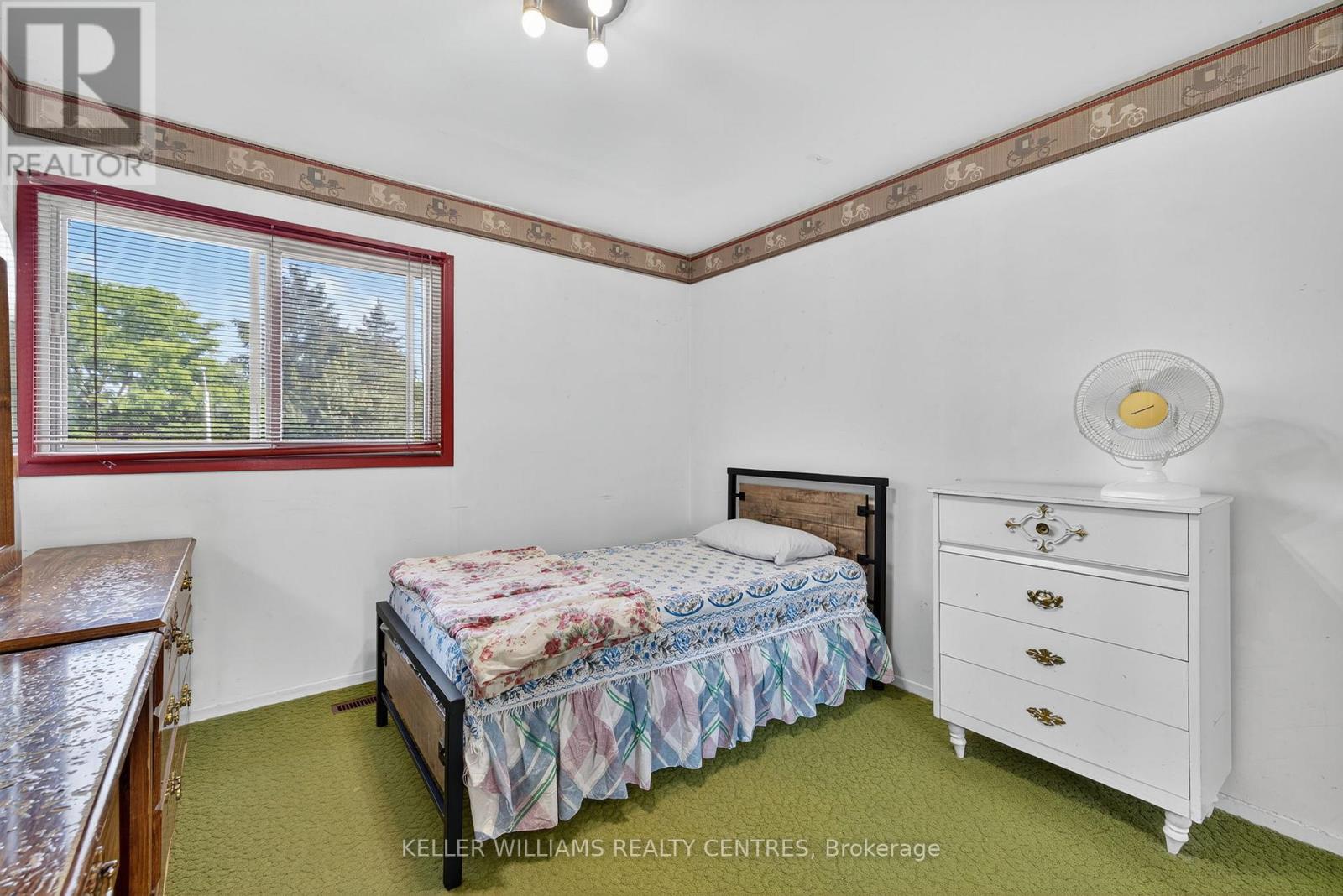 100 Poplar Crescent, Aurora, Ontario  L4G 3L3 - Photo 33 - N12736148