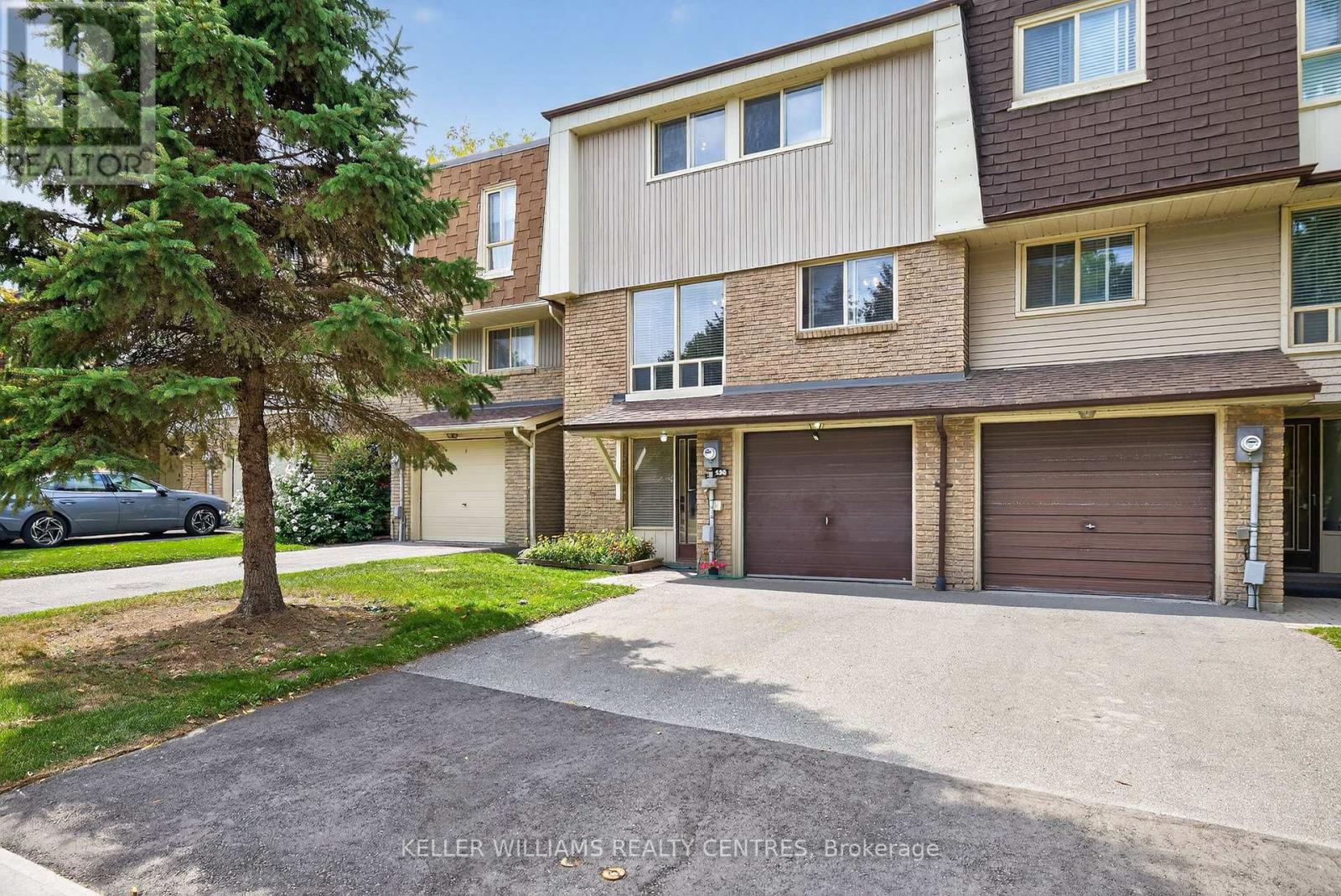 100 Poplar Crescent, Aurora, Ontario  L4G 3L3 - Photo 4 - N12736148